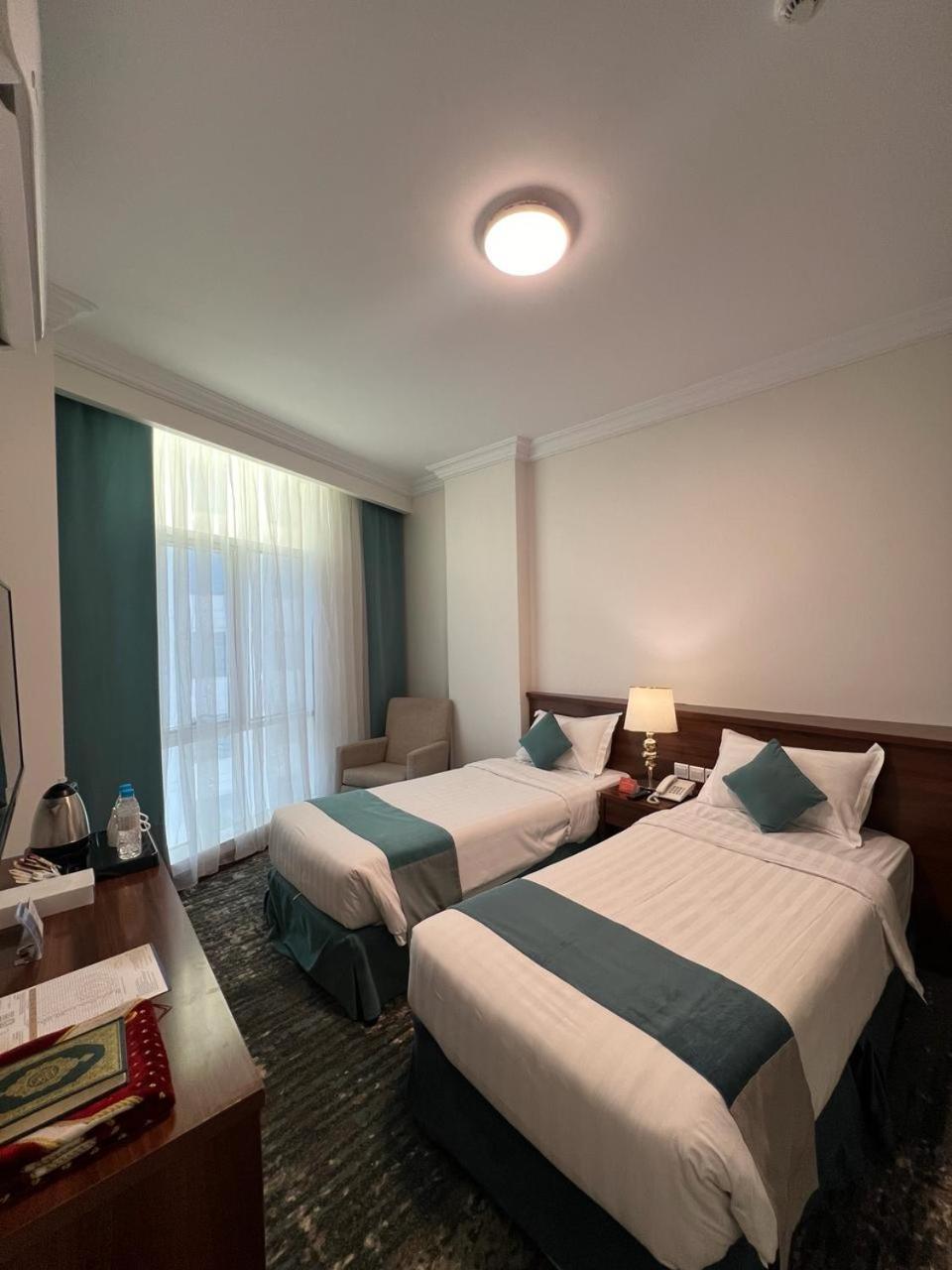 Zaha Al Madina Hotel Medina Bagian luar foto