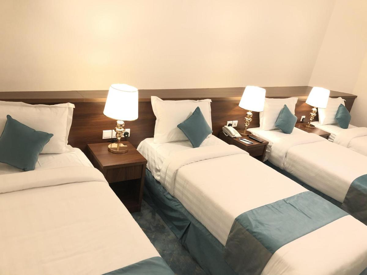 Zaha Al Madina Hotel Medina Bagian luar foto